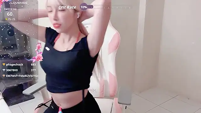 美女jiajia_0902在线直播