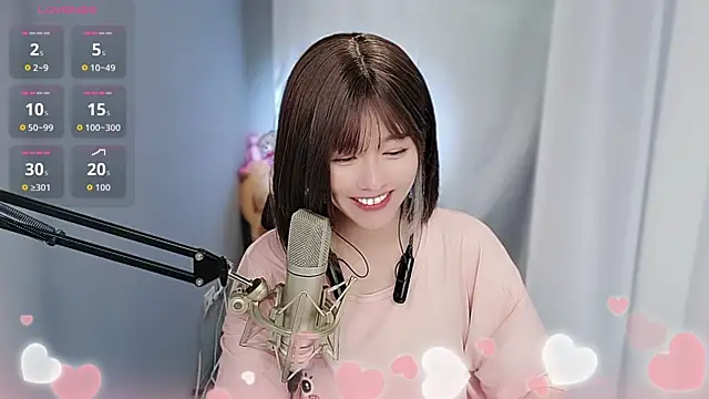 美女Tw_Sexynn在线直播