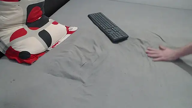 PreciousJohn87 webcam