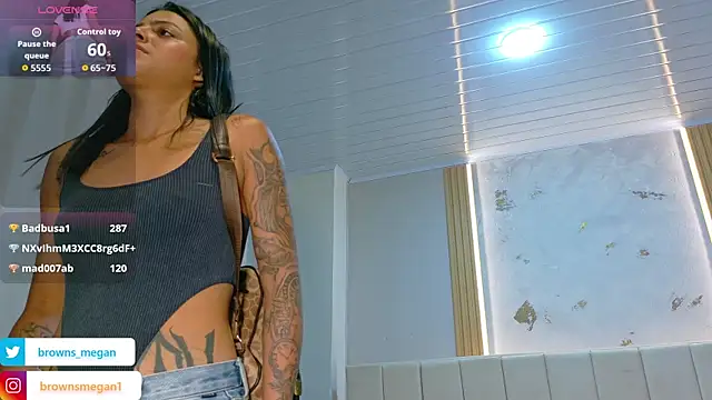 Megan_browns1 webcam