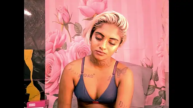 indian_barbie webcam