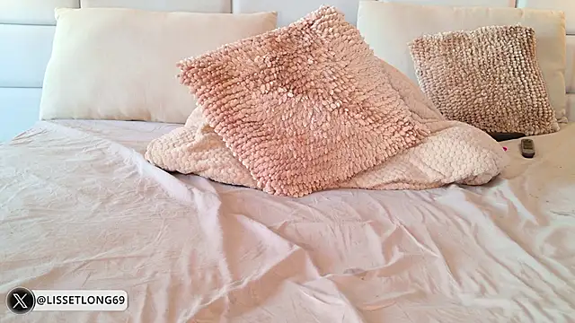 lissetlong69 webcam