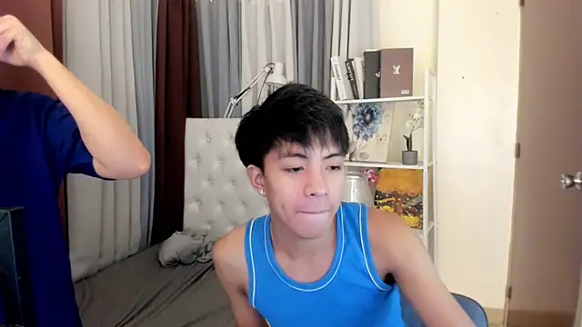 davincihugecock webcam