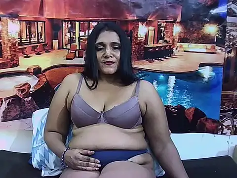 IndianSexyLady20 webcam