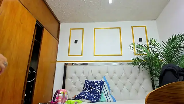 miranda_vegaa webcam