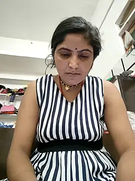 LUCKY_cut webcam