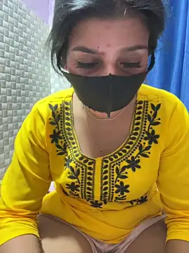 Webcam Model (True_Love009)  is live.Free join now!