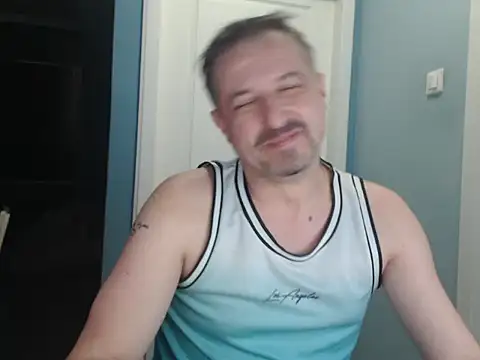 MisterFaithRO webcam