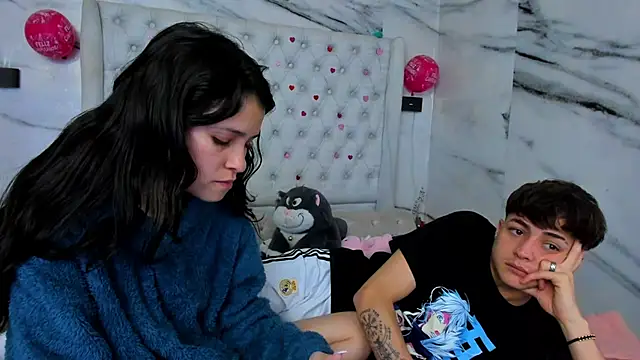 Ari_and_Storm webcam