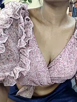 BlushingBunny_ webcam