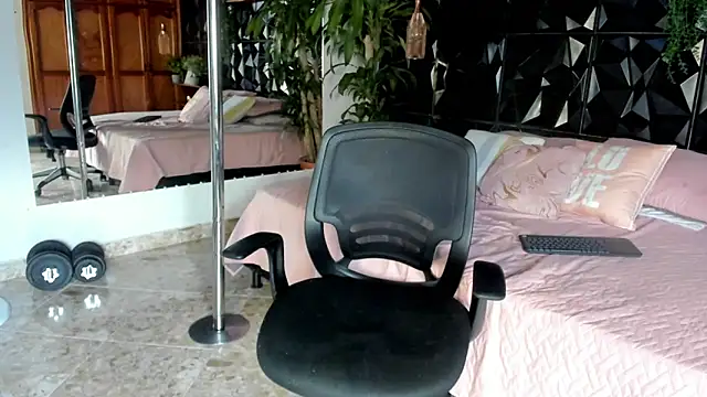 elliot_colton webcam