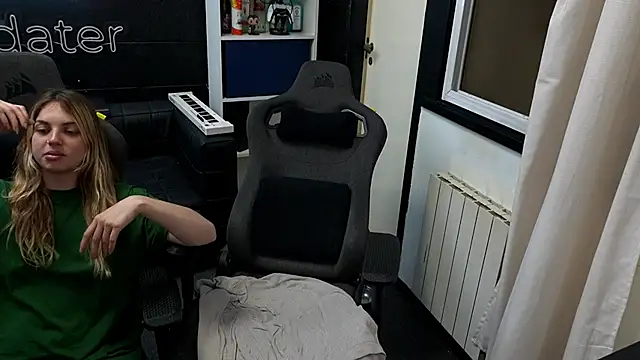 Elnonoykeila77 webcam