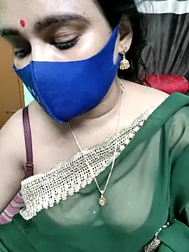 naughty_nataasa from StripChat is Freechat