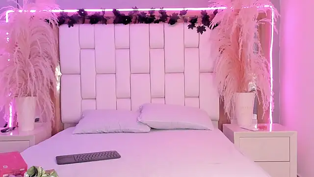 khathieeBelle webcam