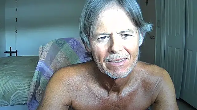 nakeedcowboi65 webcam
