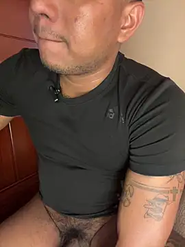 saipuer31 - Saipuer31's free webcam - UK Sex Cams