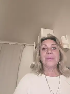 anabel-456 - Anabel-456's free webcam - UK Sex Cams