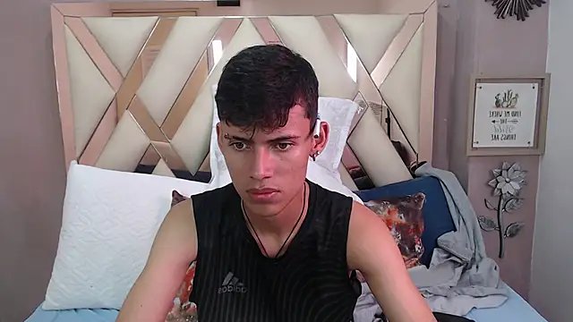 Astaroth_Grigori's Colombian male cam and chat room