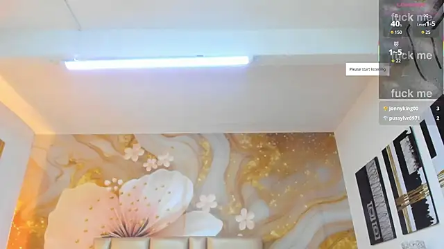 NahomiWalker_ webcam