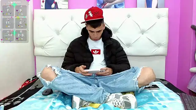 Alexx_bigcockk webcam