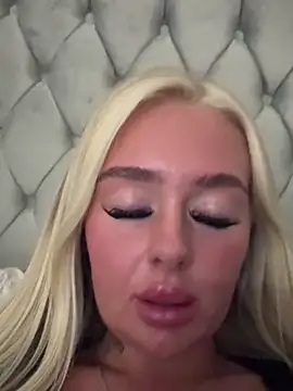 Vanillaheavennn webcam