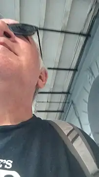 xxcuthulu23 (M grandpa) - get a Lovense PC dongle.