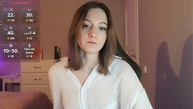 white_liillyy webcam