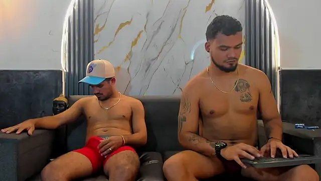 Latins_on_fire webcam