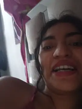 perla_stone11 webcam