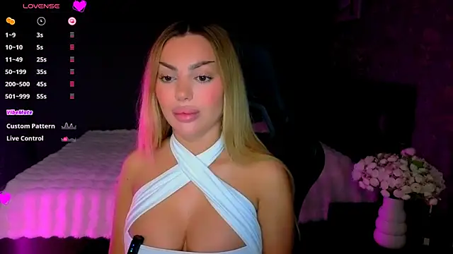 Ayla__Demir webcam
