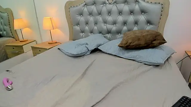 ivonne_salazar webcam