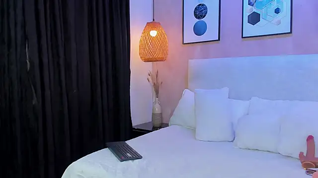 AnnyCruise149 webcam