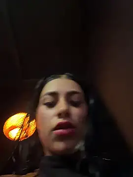 AlannaEvons live sex cam