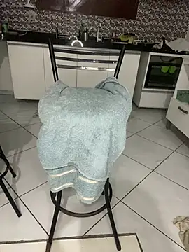 moranguito_hot (F milf) - Show pussy, blowjoob show boobs