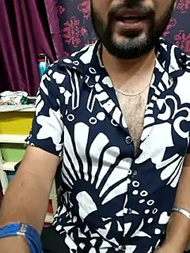 cute_lucky (Ask my age) - Remove Tshirt