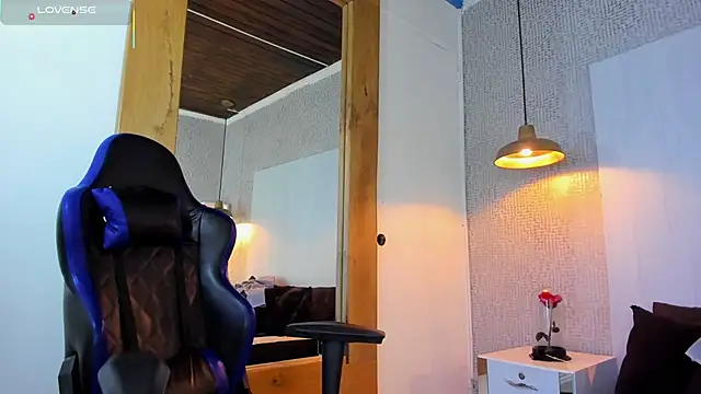 CloeRodriguez webcam