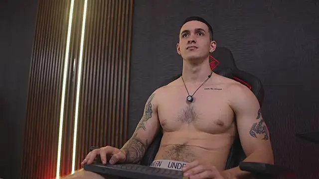 JacksonOlsenn live sex cam