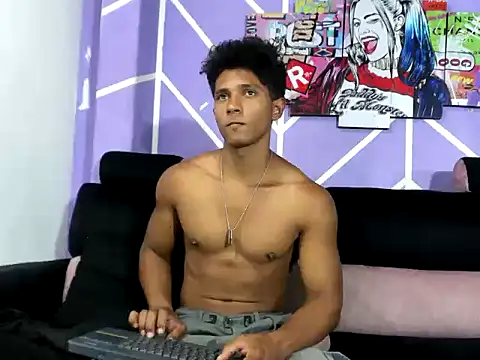 Yoel_hot2004 webcam