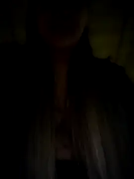 alana_69 (F young) - Show boobs x2 min in public