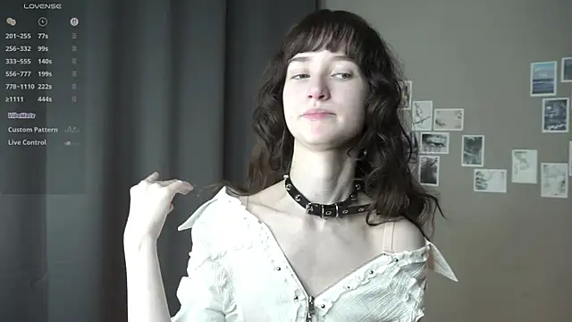 dellaleck (F teen) - Tease my neck <3