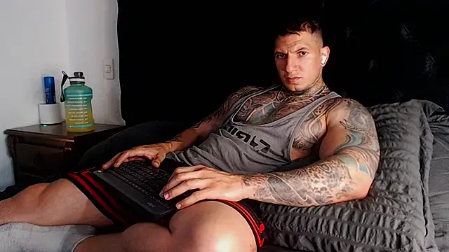 Shane_Clay webcam