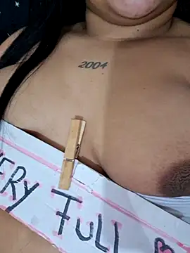 Brunette_Dirty_Messy