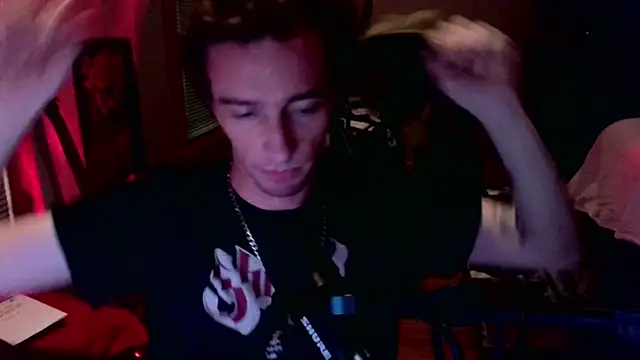 LEVIATHANX666 webcam