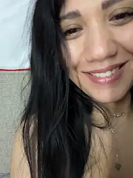 PrincessYYara webcam