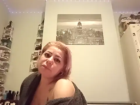 sofialovee69 - Sofialovee69's free webcam