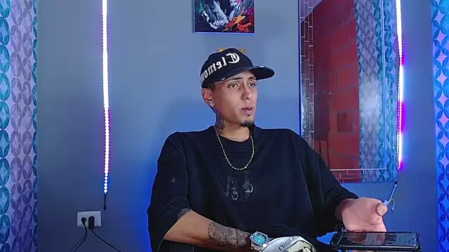 liam_lee - Liam_lee's free webcam - UK Sex Cams