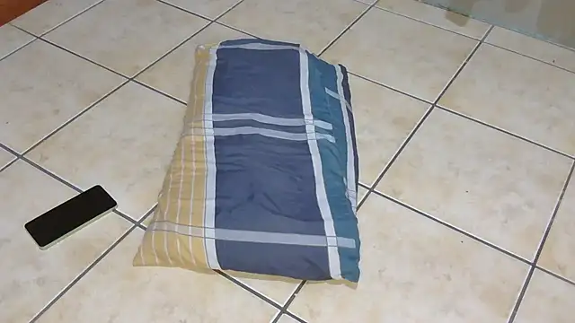 hornyblackslut - HornyBlackSlut's free webcam - UK Sex Cams