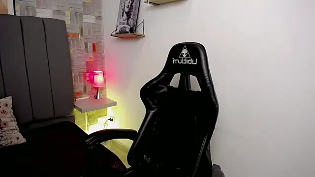 flaquito___ - Flaquito___'s free webcam - UK Sex Cams