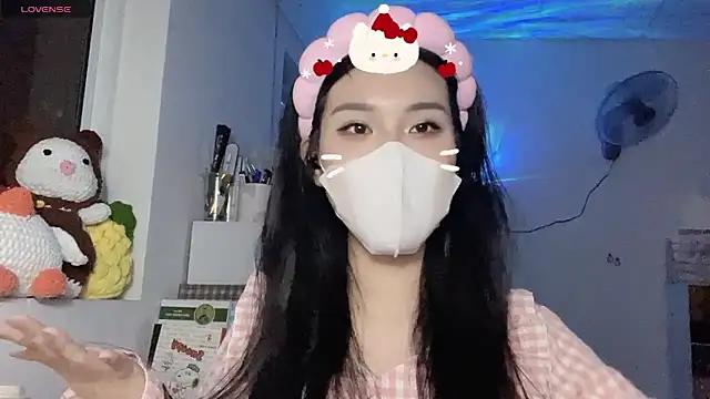 tieu-may - Tieu-May's free webcam - UK Sex Cams