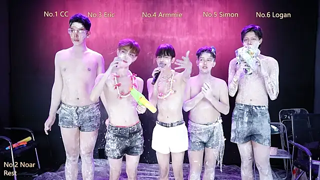 queen-vibe - Queen-Vibe's free webcam - UK Sex Cams